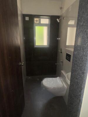 2 BHK Flat in Santacruz East, Mumbai