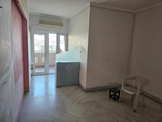 4 BHK Flat in MG Road, Gurgaon