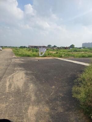 Residential land / Plot in Block M Sector-20 Yamuna Expressway, Greater Noida