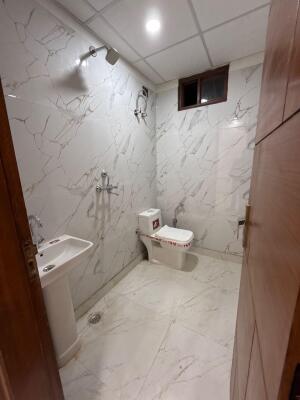 3 BHK Independent Builder Floor in Sector 73, Noida