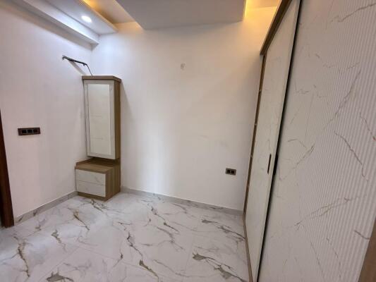 3 BHK Independent Builder Floor in Sector 73, Noida
