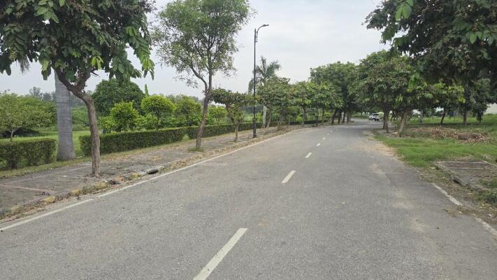 Residential land / Plot in Surajkund, Faridabad
