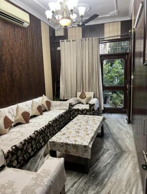 5 Bedroom House in Sector 27 Chandigarh