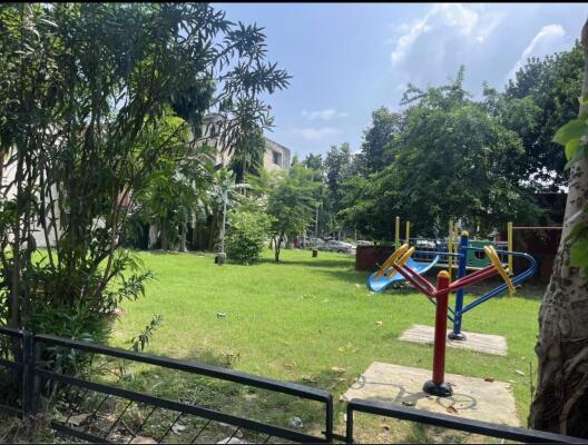5 Bedroom House in Sector 27 Chandigarh
