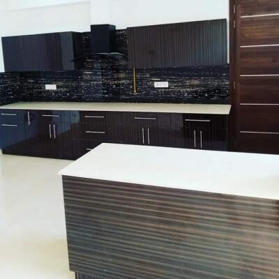 5 BHK Flat in Pholriwal, Jalandhar