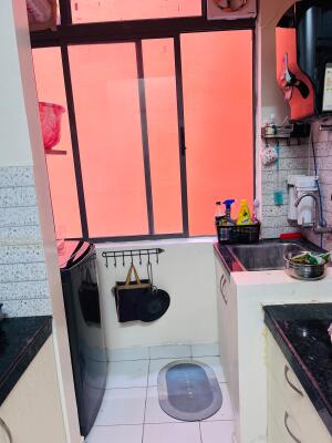 2 BHK Flat in Tangra, Kolkata