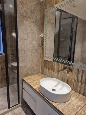 3 BHK Independent Builder Floor in Anand Niketan, Delhi