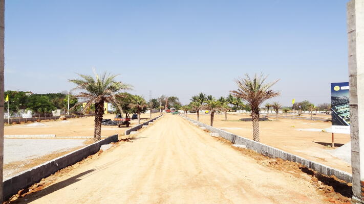 Residential land / Plot in Bangalore Highway, Hyderabad