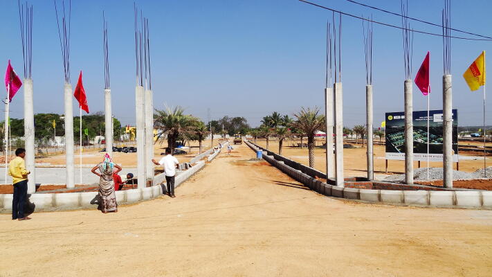 Residential land / Plot in Bangalore Highway, Hyderabad