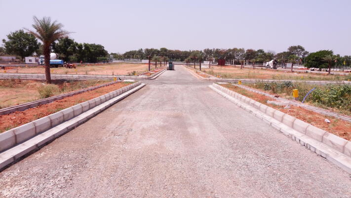 Residential land / Plot in Bangalore Highway, Hyderabad