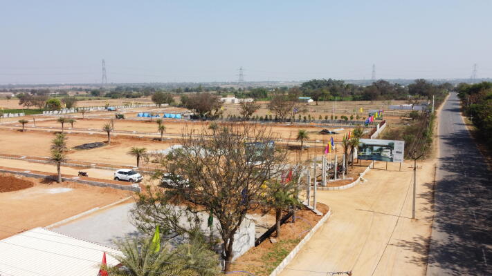 Residential land / Plot in Bangalore Highway, Hyderabad