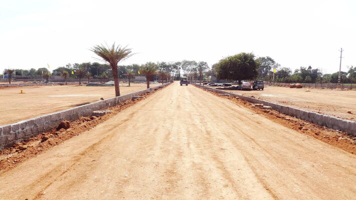 Residential land / Plot in Bangalore Highway, Hyderabad