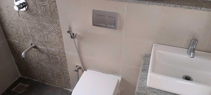 2 BHK Flat in Anjurdive, Thane