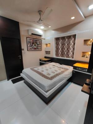 3 BHK Flat in Mulund East, Mumbai