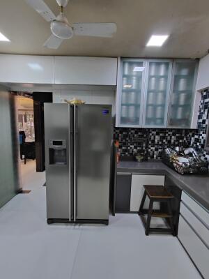 3 BHK Flat in Mulund East, Mumbai