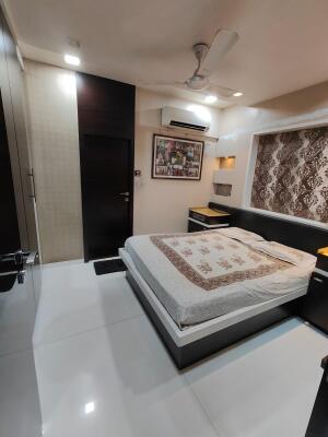 3 BHK Flat in Mulund East, Mumbai
