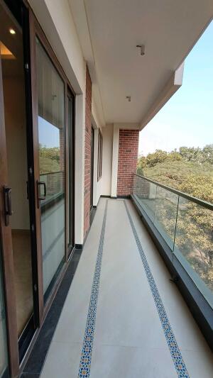 4 BHK Independent Builder Floor in DLF Phase 4, Gurgaon