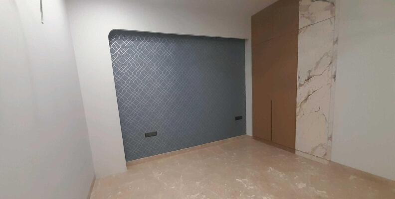 4 BHK Independent Builder Floor in Nirvana Country, Gurgaon