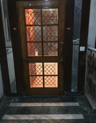 3 BHK Flat in Vaibhav Khand, Ghaziabad