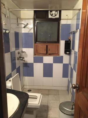 3 BHK Flat in Vaibhav Khand, Ghaziabad