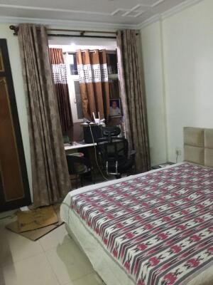 3 BHK Flat in Vaibhav Khand, Ghaziabad
