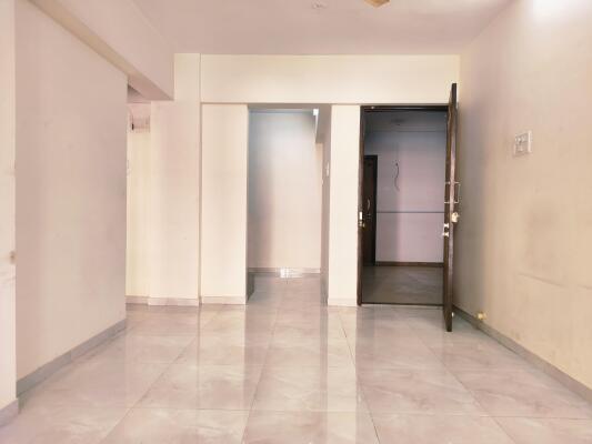 2 BHK Flat in Naupada, Thane West