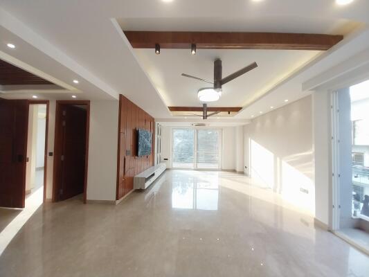 4 BHK Independent Builder Floor in Sushant Lok Phase 2, Gurgaon