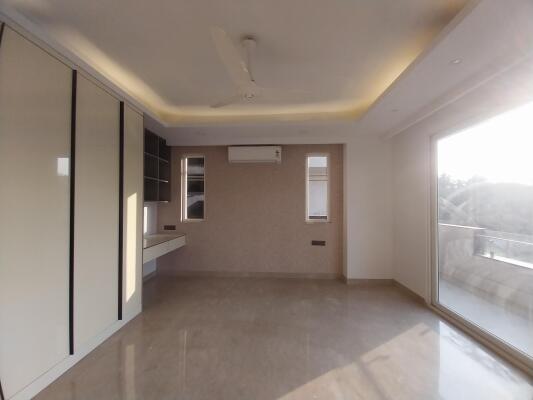 4 BHK Independent Builder Floor in Sushant Lok Phase 2, Gurgaon
