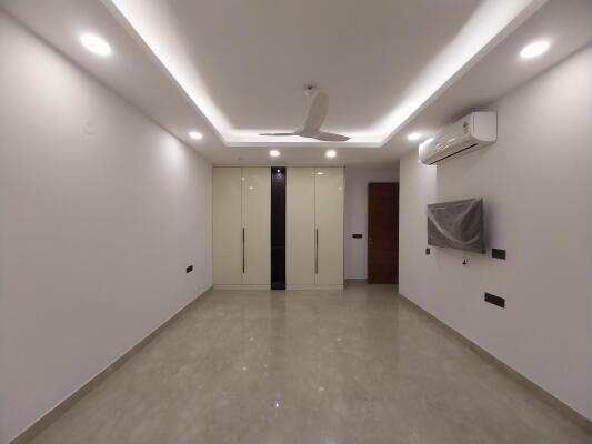 4 BHK Independent Builder Floor in Sushant Lok Phase 2, Gurgaon
