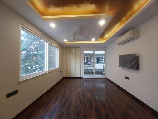 4 BHK Independent Builder Floor in Sushant Lok Phase 2, Gurgaon