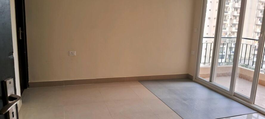 3 BHK Flat in Sector 76, Noida