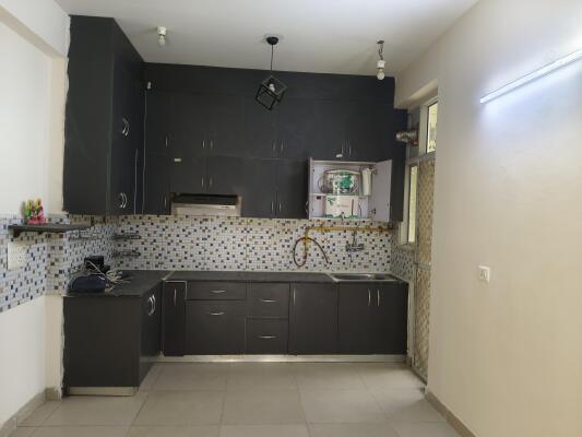 3 BHK Flat in Sector 75, Noida