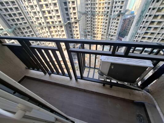 1 BHK Flat in Kasar Vadavali, Thane