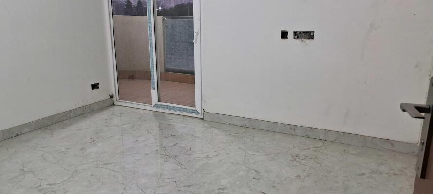 3 BHK Flat in Sector 77, Noida