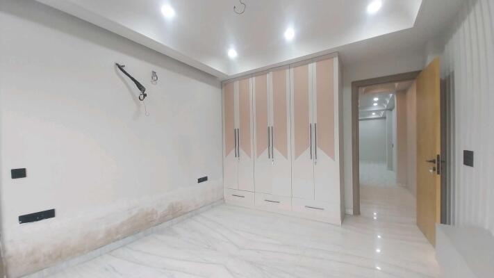 4 BHK Independent Builder Floor in Sector 26 Rohini, Delhi