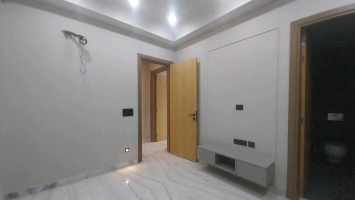 4 BHK Independent Builder Floor in Sector 26 Rohini, Delhi