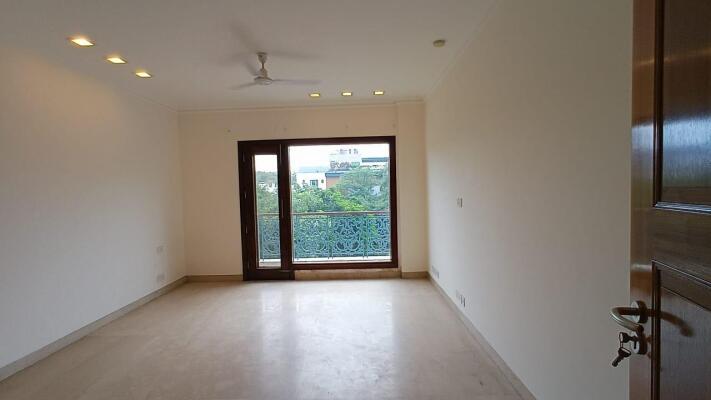 3 BHK Independent Builder Floor in Chanakya Puri, Delhi
