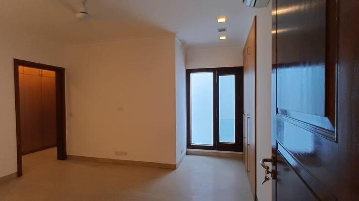 3 BHK Independent Builder Floor in Chanakya Puri, Delhi