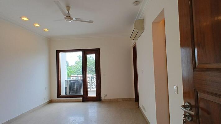 3 BHK Independent Builder Floor in Chanakya Puri, Delhi