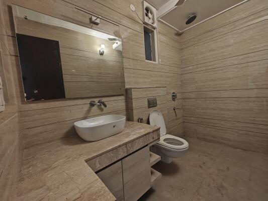 3 BHK Independent Builder Floor in Palam Vihar, Gurgaon