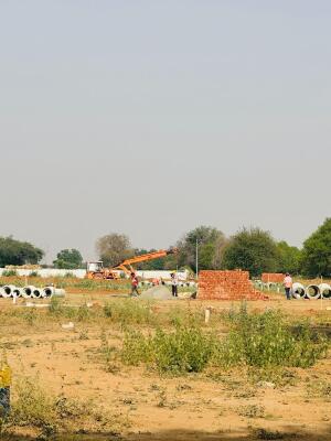 Residential land / Plot in NH 8, Dharuhera