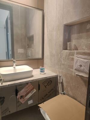 3 BHK Independent Builder Floor in Green Park, Delhi