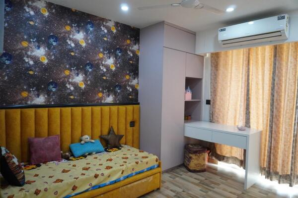 2 BHK Flat in Sector 70, Faridabad