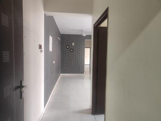 2 BHK Flat in Sector 70, Faridabad