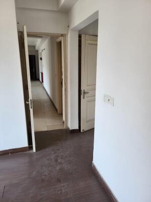 2 BHK Flat in Sector 70, Faridabad