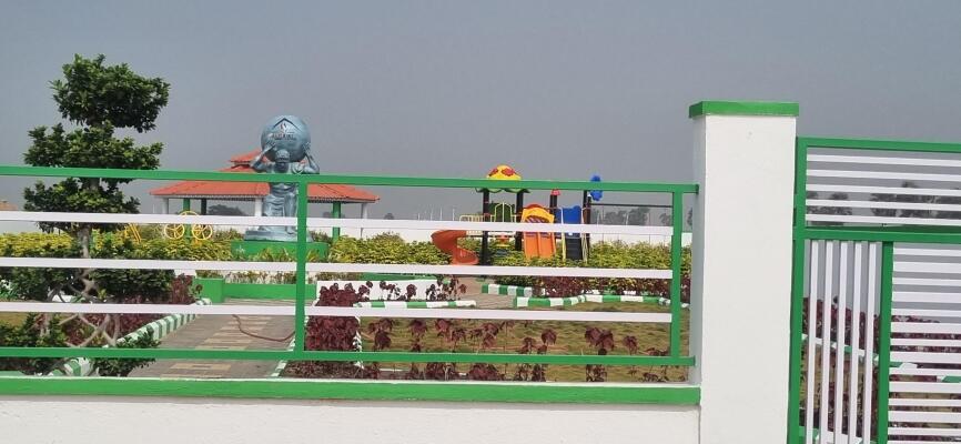 Residential land / Plot in Palakaluru Road, Guntur