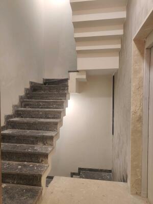 3 BHK Independent Builder Floor in Gulmohar park, Delhi