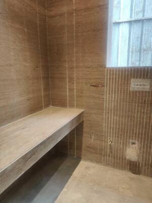 3 BHK Independent Builder Floor in Gulmohar park, Delhi
