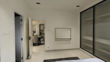 3 BHK Flat in Vandalur, GST Road