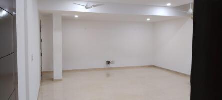 4 BHK Triplex Builder Floor in Neeti Bagh, Delhi
